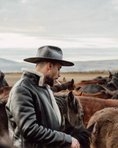 Are Quarter Horses Good for Barrel Racing?